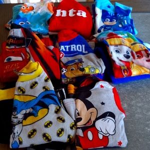 Boys size 5T pajama sets and bathrobe